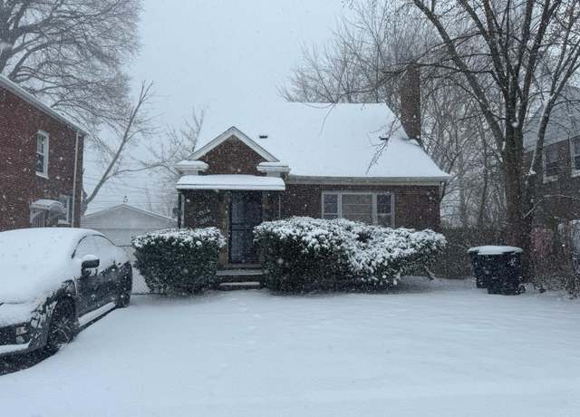 Property at 20920/2 Moross Rd, Grosse Pointe, MI 48236, 2 beds, 2 baths
