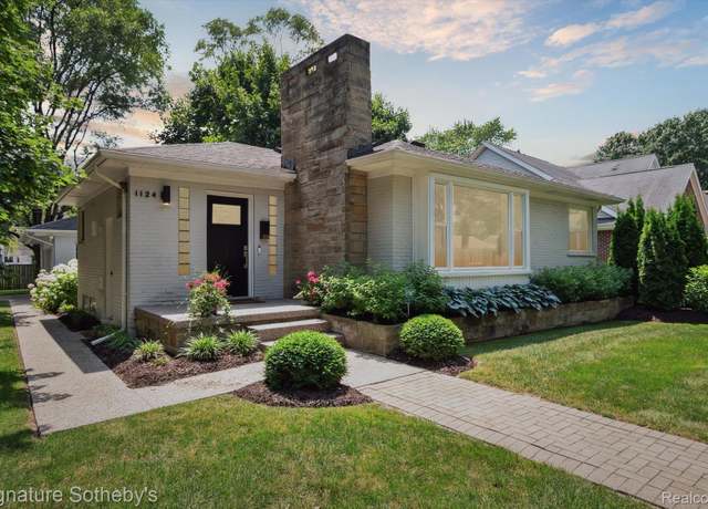 Property at 1124 E Windemere Ave, Royal Oak, MI 48073, 4 beds, 3 baths