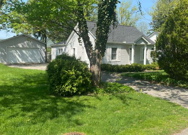 Property at 244 Florence Dr, Troy, MI 48098, 2 beds, 1 bath