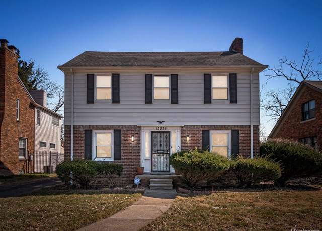 Property at 13934 Woodmont Ave, Detroit, MI 48227, 3 beds, 1.5 baths