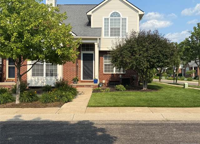 Property at 29204 April Ct, Walled Lake, MI 48390, 3 beds, 2 baths
