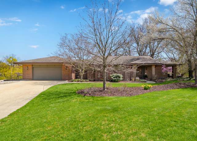 Property at 4344 Roxbury Ln, Kalamazoo, MI 49008, 3 beds, 2.5 baths