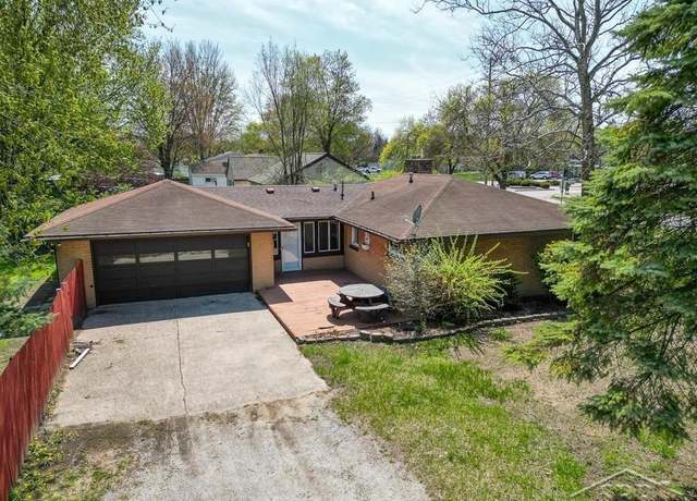 Property at 616 Waldo Ave, Midland, MI 48642, 3 beds, 1 bath