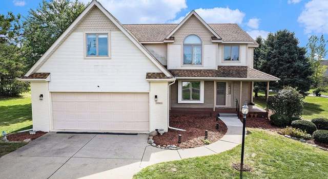 Photo of 2382 Flagstone Dr, Flushing, MI 48433