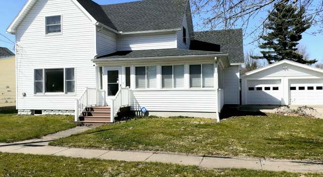Photo of 131 E Oak St, Elsie, MI 48831