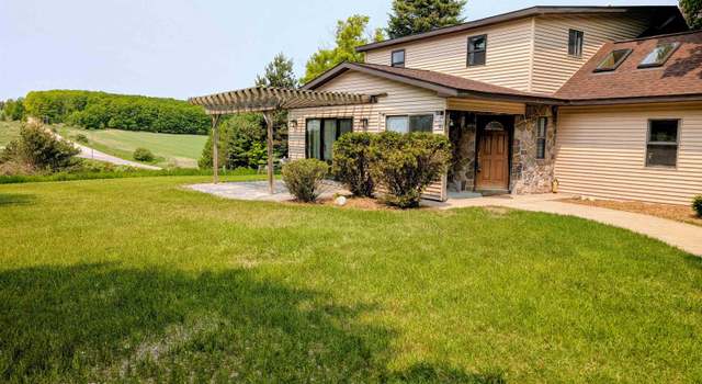 Photo of 8748 Nelson Rd, East Jordan, MI 49727
