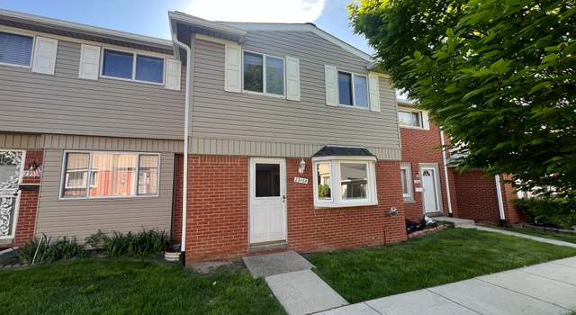 Photo of 29168 Manchester St, Westland, MI 48185