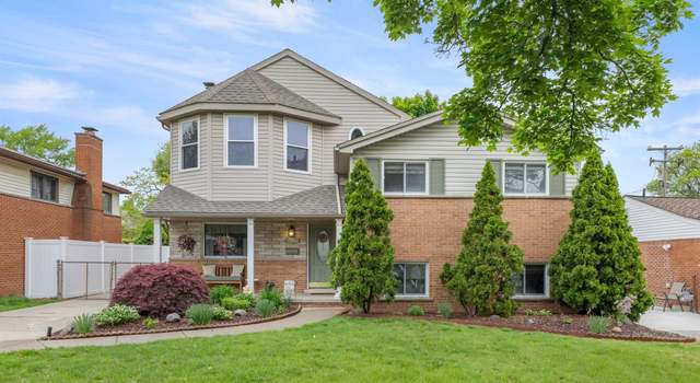 Photo of 23318 Carlysle St, Dearborn, MI 48124
