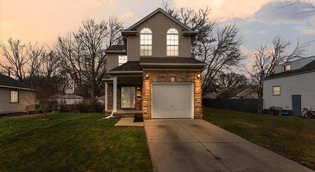 Photo of 417 E Bernhard Ave, Hazel Park, MI 48030
