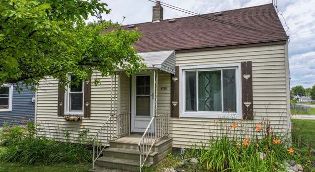 Photo of 2093 Morris Ave, Burton, MI 48529