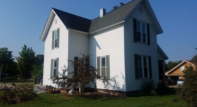 Photo of 830 Hannah Ave, Traverse City, MI 49686