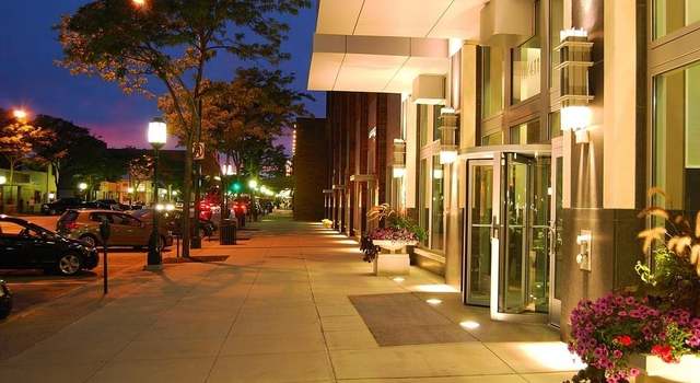 Photo of 411 S Old Woodward Ave #1007, Birmingham, MI 48009