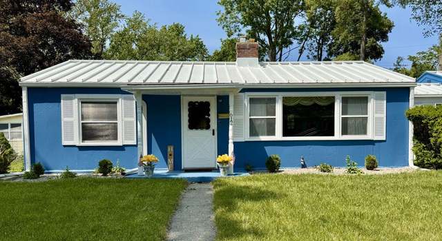 Photo of 612 Cressfield Ln, Ann Arbor, MI 48103
