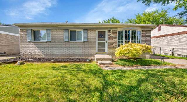 Photo of 20215 Broadacres St, Clinton Township, MI 48035