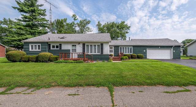 Photo of 4418 Center Second St, Luna Pier, MI 48157