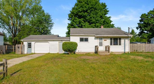 Photo of 1020 1st St, Bangor, MI 49013