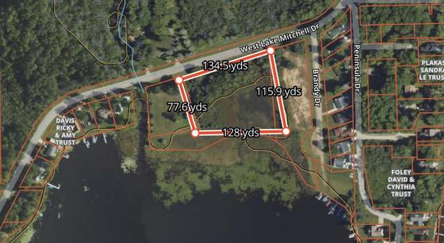 Photo of 000 W Lake Mitchell Dr, Cadillac, MI 49601