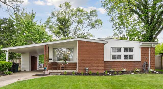 Photo of 15400 Oak Park Blvd, Oak Park, MI 48237