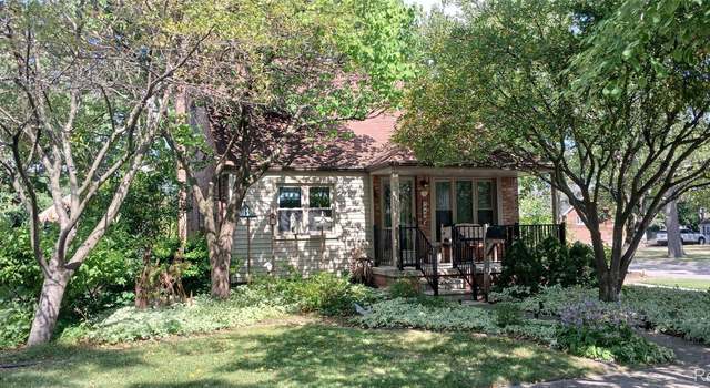Photo of 1449 Nowlin St, Dearborn, MI 48124