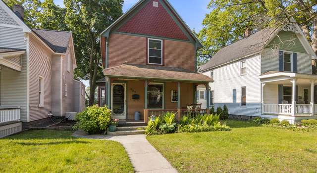 Photo of 524 Webster St, Traverse City, MI 49686
