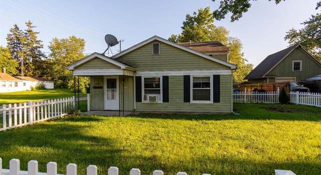 Photo of 317 Clark St Unit A, Clinton, MI 49236