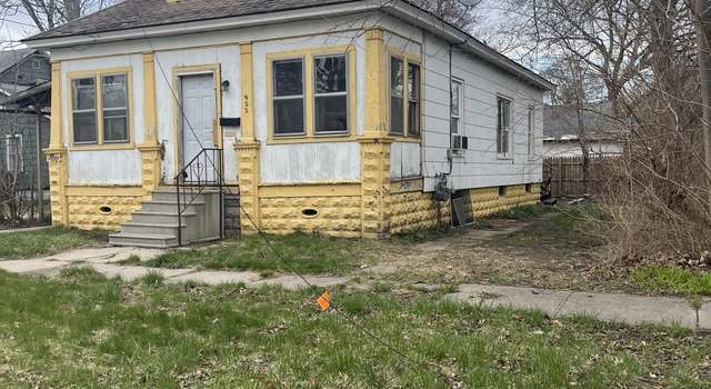 Photo of 922 Emerald St, Muskegon, MI 49442