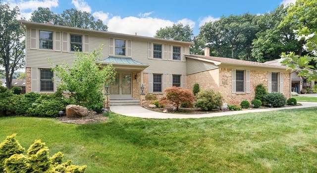 Photo of 1104 Hidden Ln, Rochester Hills, MI 48309