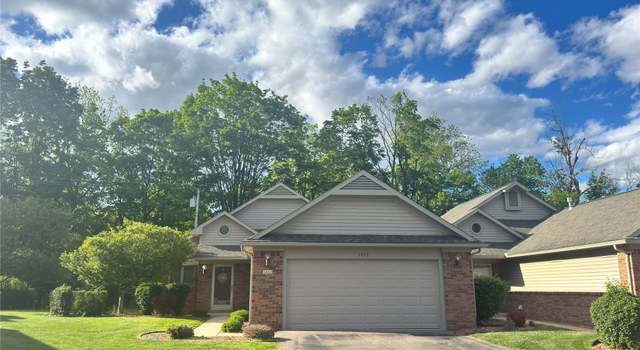 Photo of 3052 Rivers Edge Dr, Wayne, MI 48184