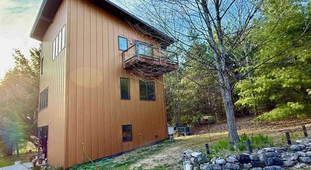 Photo of 10959 E Pobuda Rd, Suttons Bay, MI 49682