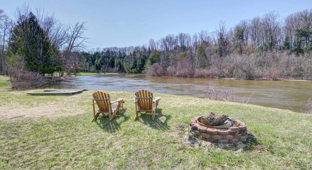 Photo of 5871 W 12 Rd, Mesick, MI 49668