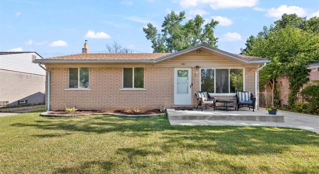 Photo of 21631 Laurel St, Clinton Twp, MI 48035