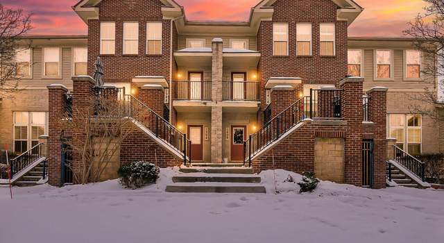 Photo of 1408 Fieldcrest Dr, Waterford, MI 48327