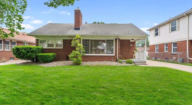 Photo of 2493 20th St, Wyandotte, MI 48192