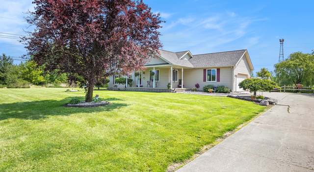 Photo of 3993 Single Tree Cir, Dryden, MI 48428