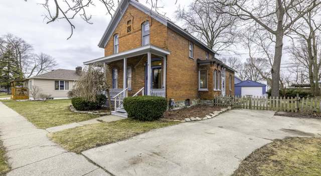 Photo of 2418 Maple St, Port Huron, MI 48060