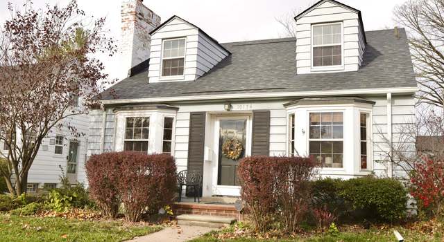 Photo of 10134 Lasalle Blvd, Huntington Woods, MI 48070