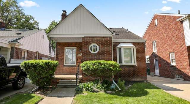 Photo of 2245 Vinewood St, Wyandotte, MI 48192