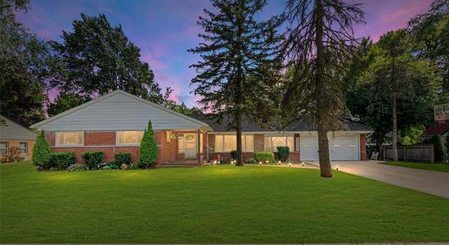 Photo of 18920 Eastwood Dr, Harper Woods, MI 48225