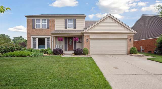Photo of 46518 E Oak Manor Ct, Canton, MI 48187