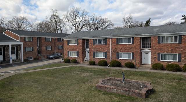 Photo of 31831 Grand River Ave #98, Farmington, MI 48336