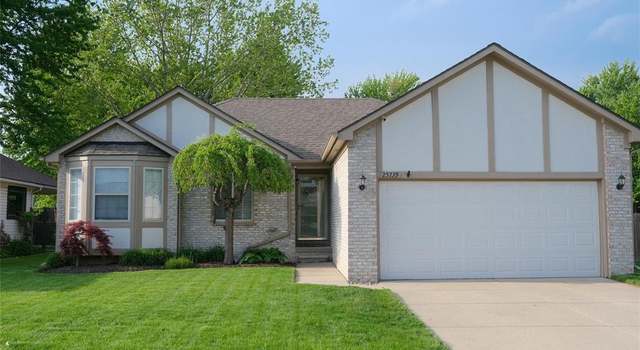 46431 Candleberry Dr, Chesterfield, MI 48047 | Redfin