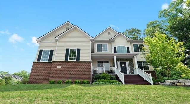 Photo of 5641 Ciderberry Dr, Brighton, MI 48116