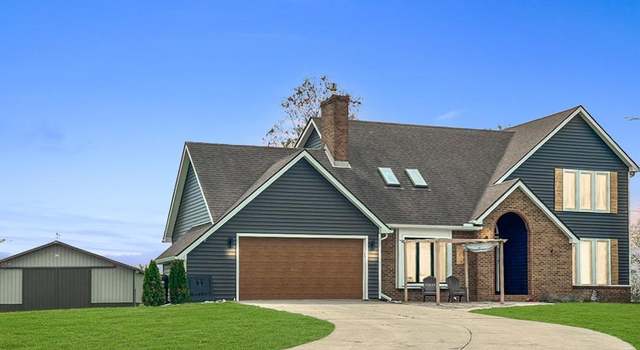 Photo of 7872 S Huron River Dr, South Rockwood, MI 48179