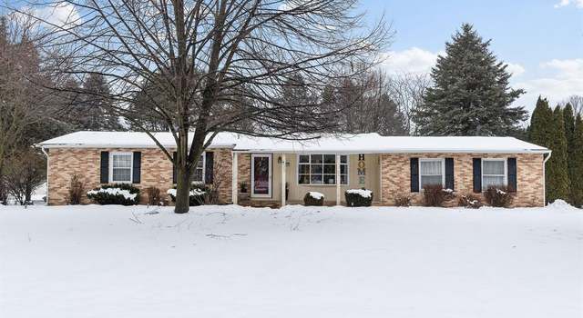 Photo of 935 Del Sher Dr, Brighton, MI 48114
