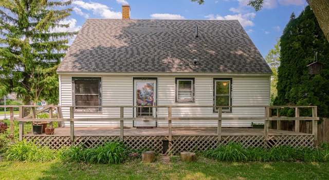 Photo of 201 Kirby St, Bay City, MI 48706