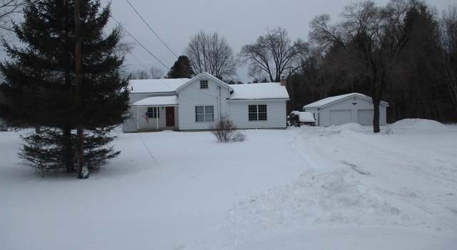 Photo of 882 Meadow Rd, Tawas City, MI 48763