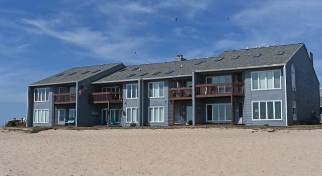 Photo of 317 W Lake St, Tawas City, MI 48763