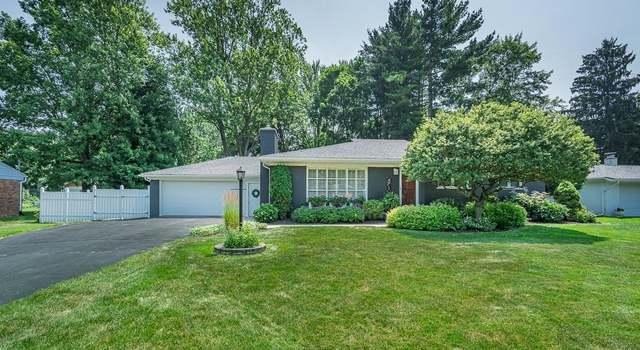 Photo of 471 Elmhill Rd, Rochester Hills, MI 48306