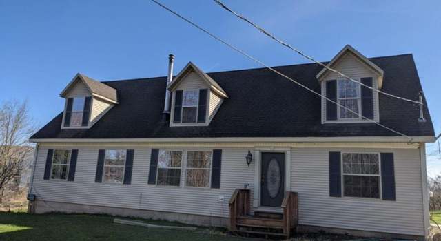 Photo of 221 Kinsey Ave SE, Caledonia, MI 49316