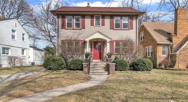 Photo of 932 University PL Pl, Grosse Pointe, MI 48230